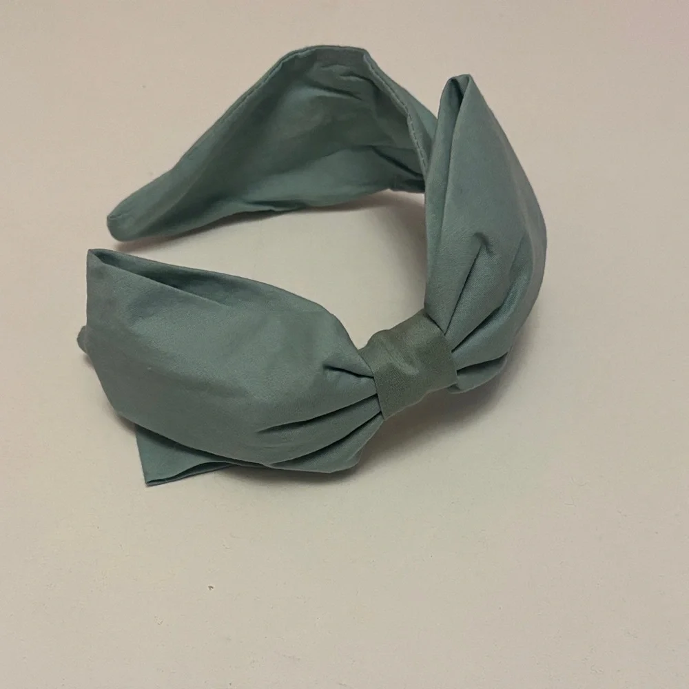 Teal Hair Bow Accessory